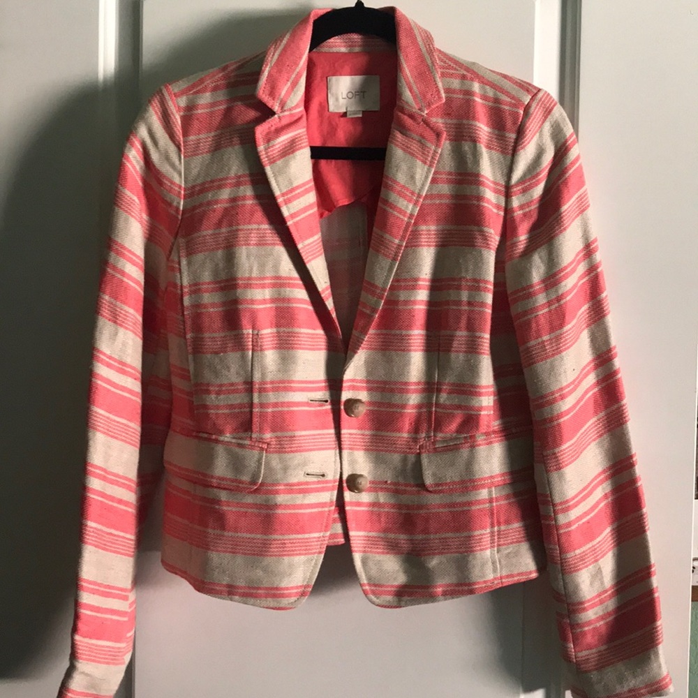 Women’s linen blazer